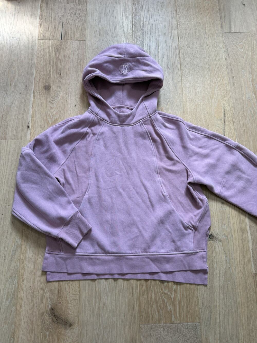 EUC Lululemon Womens M/L Scuba Oversize Side Slit Hoodie Mauve Purple Athleisure